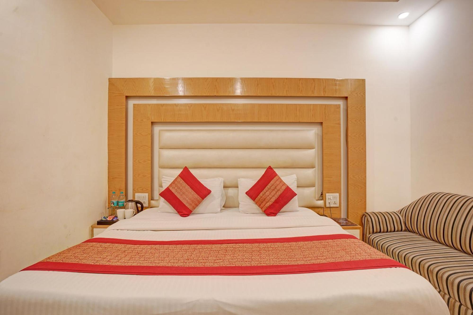 The Hindustan International - Traveller'S Choice Award 2025 Best Of Best Winning Hotel New Delhi Buitenkant foto