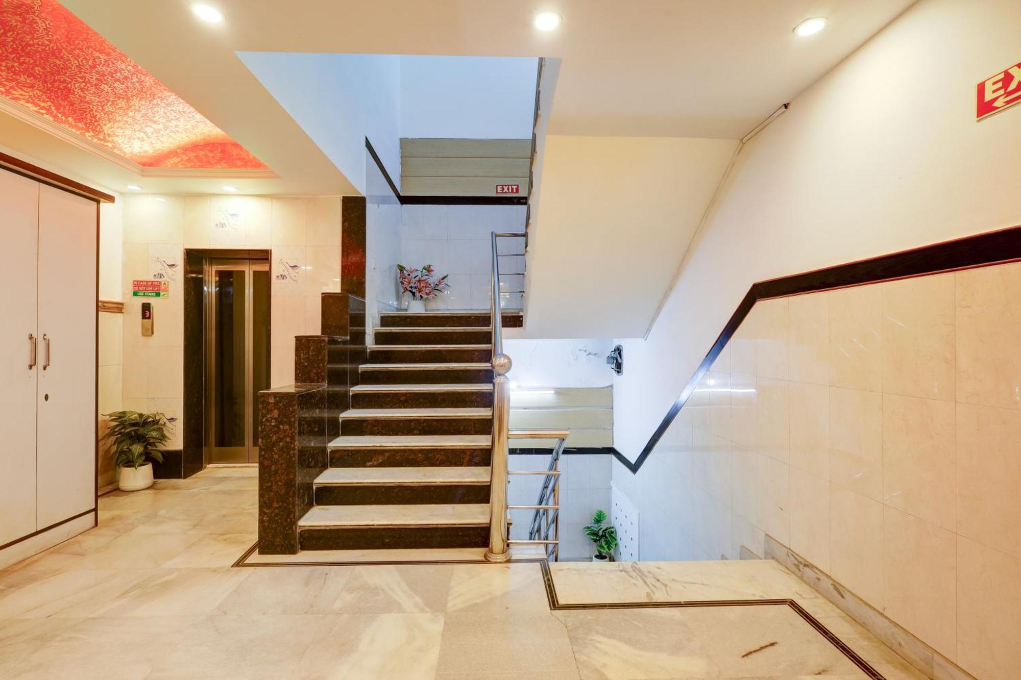 The Hindustan International - Traveller'S Choice Award 2025 Best Of Best Winning Hotel New Delhi Buitenkant foto